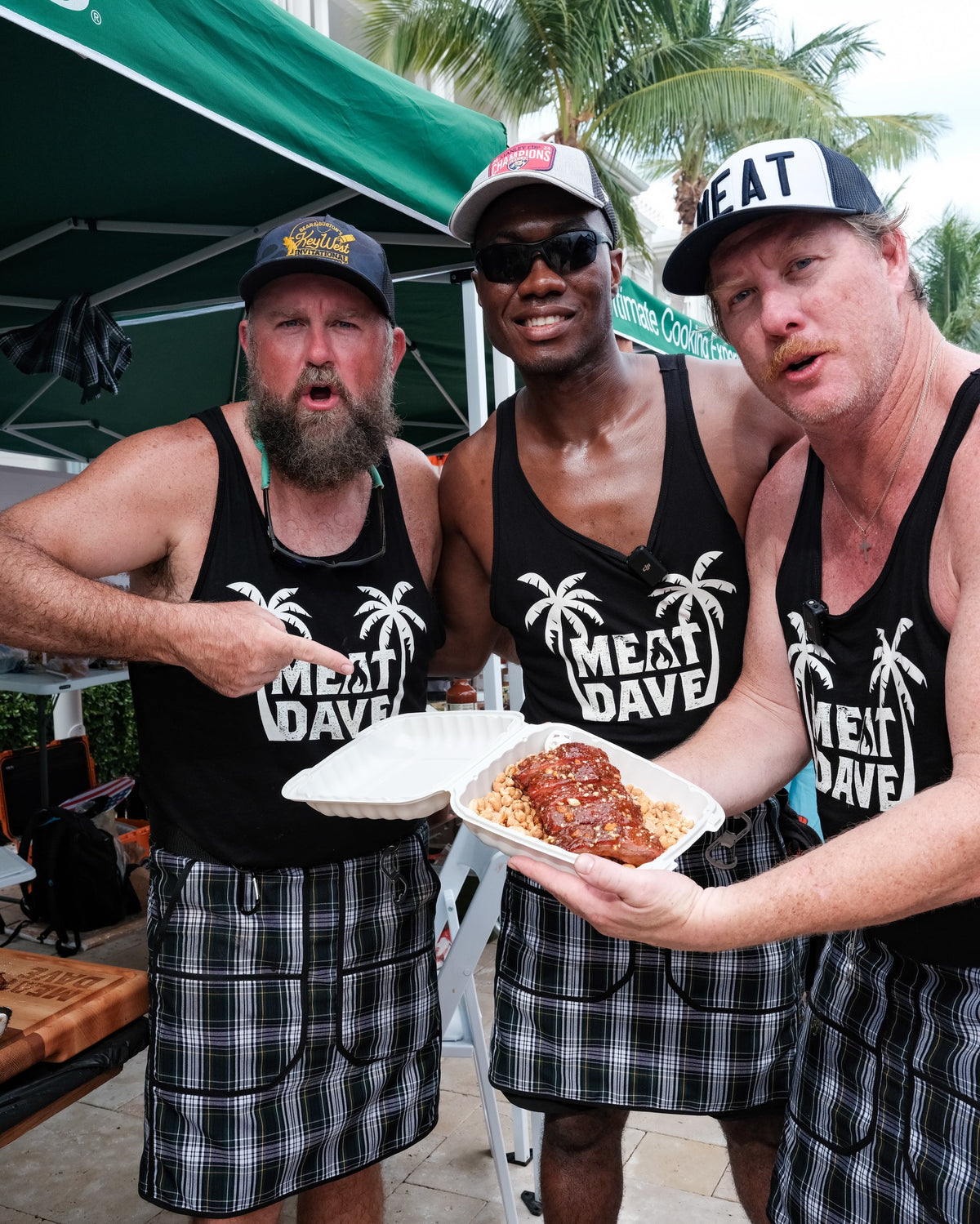 GRILLKILT | Grilling Apron with Bib | Irish Tartan