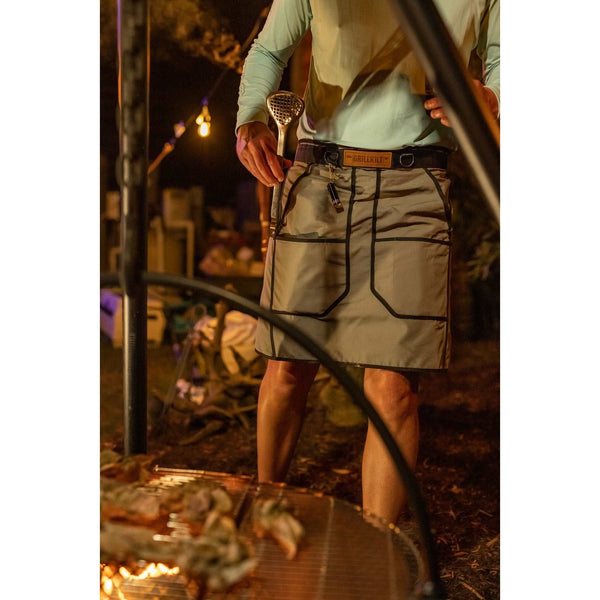 GRILLKILT in SLATE GRAY COLOR. GRILL KILT GRILLING APRON  #GRILL #KILT #APRON #GRILLING #CHEF #BBQ  