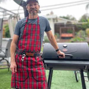 GRILLKILT | Grilling Apron With Bib | Cunningham Tartan