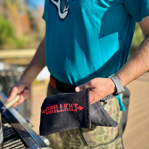 Tailgater Grill Apron | Vintage Camo With Removable Bib