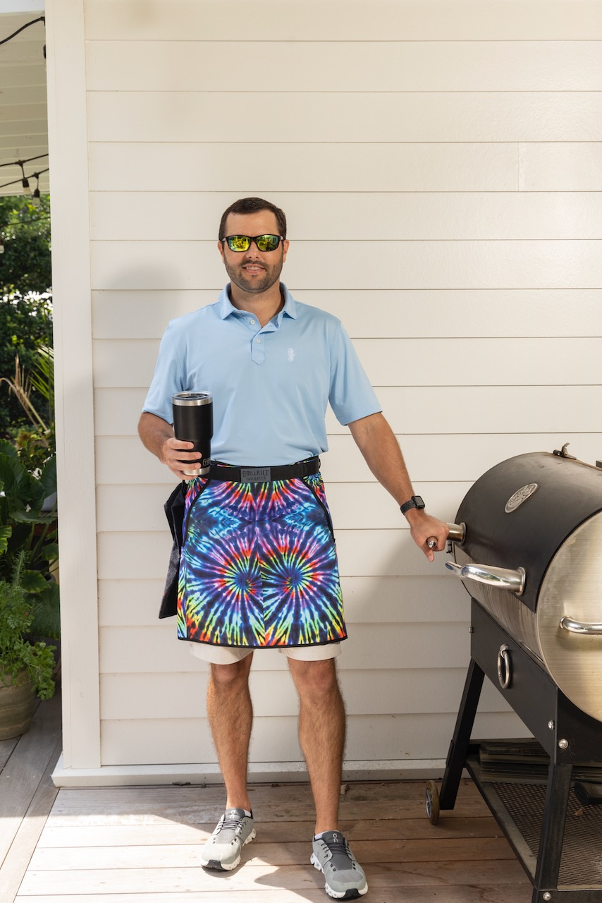 Tailgater Grill Apron | Vintage Camo With Removable Bib